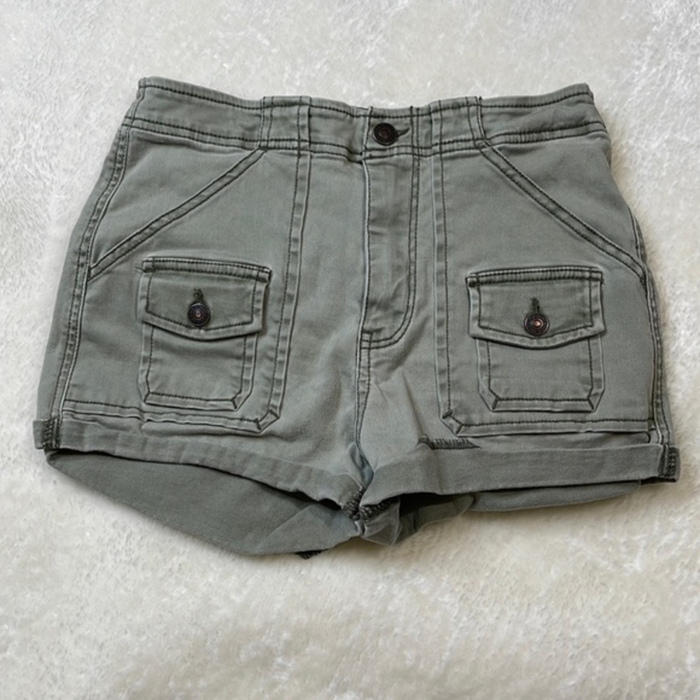Abercrombie & Fitch Washed Green Cargo Shorts Size 2